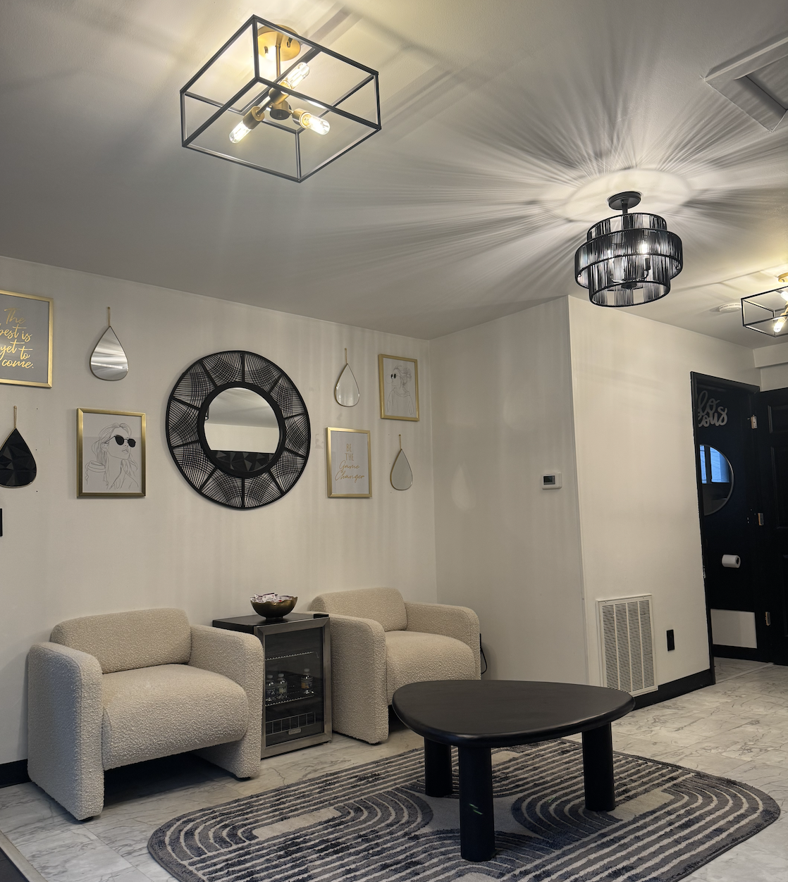 Lash Lounge